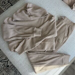 Alo Ribbed Sweat Set